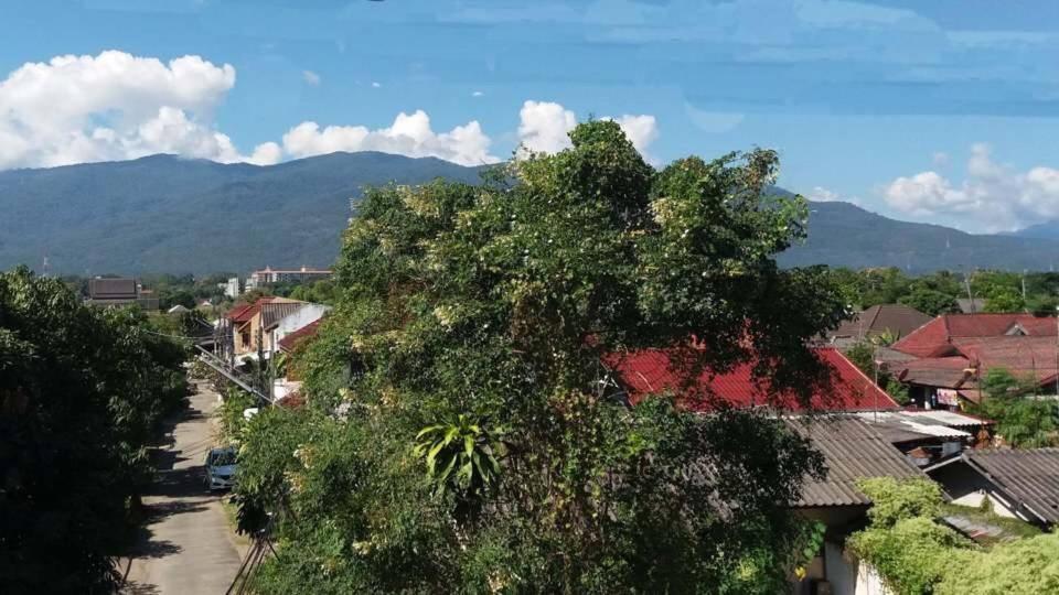 Holiday Chiang Mai Buitenkant foto